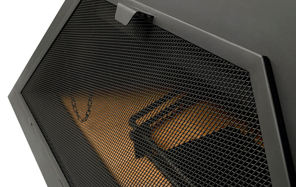 Камин Madrid, вертикальная центральная труба, черный (Traforart)_1 Камин Madrid, вертикальная центральная труба, черный (Traforart)_1